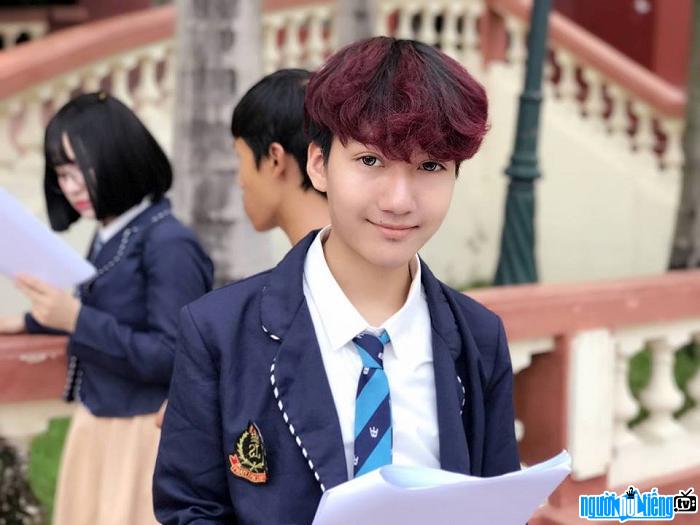 Hot boy Phạm Đức Anh tham gia bộ phim Lớp học tha thu