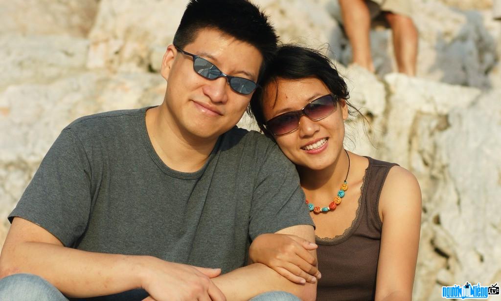 Hình ảnh đời thường của Lê Diệp Kiều Trang cùng chồng