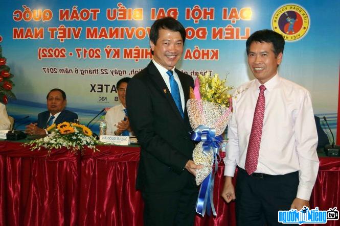 Businessman Mai Huu Tin at the ceremony to accept the presidency of Vietnam Vovinam Federation 2017