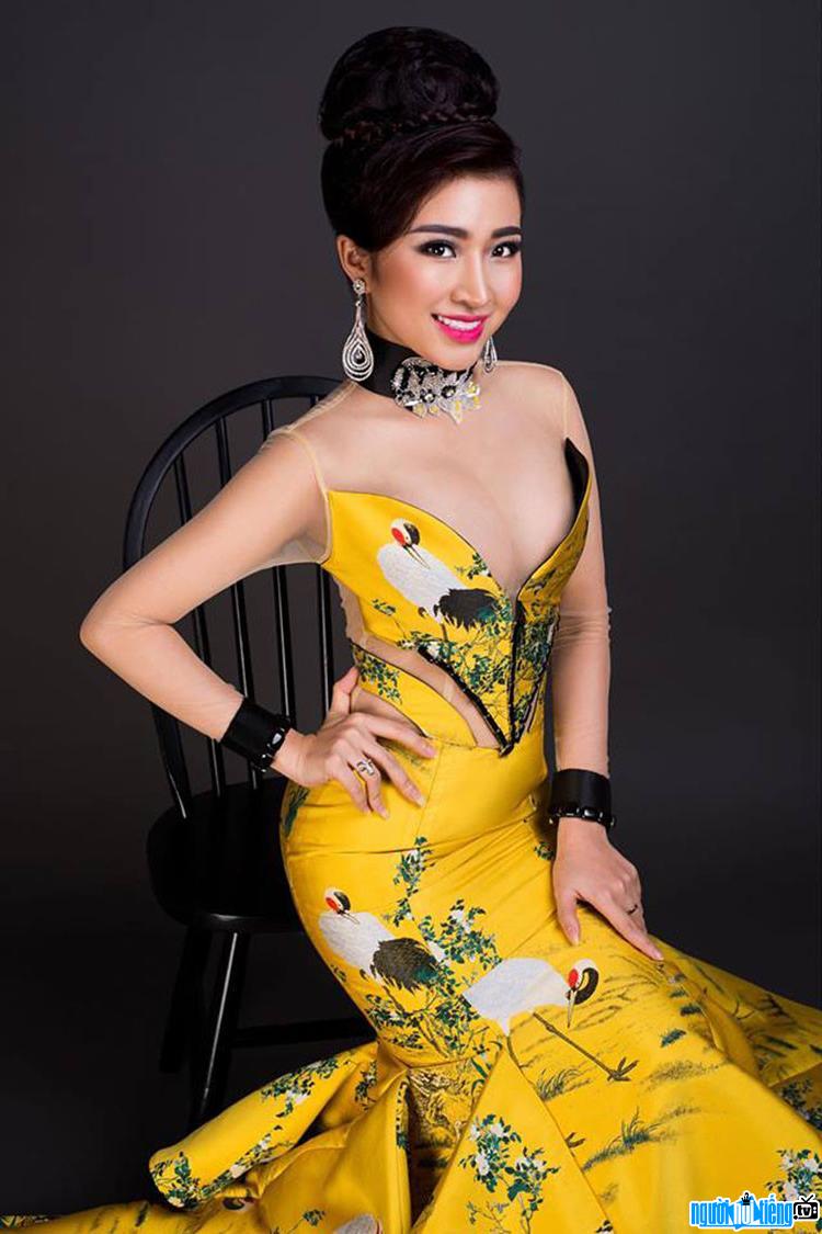 New image of designer Pham Ngoc Anh