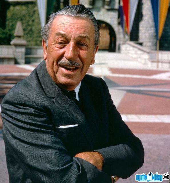  Walt Disney - the multi-talented artist