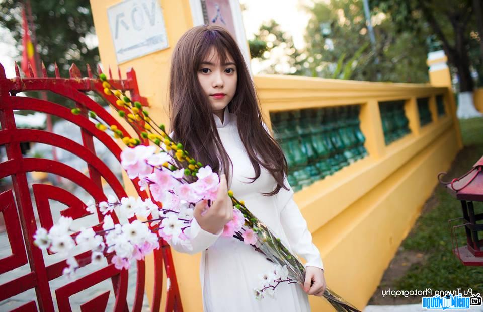 Hot girl Phạm Chanh Ngọc Nhi bất ngờ nổi tiếng nhờ vai diễn trong phim "Học đường nổi loạn"