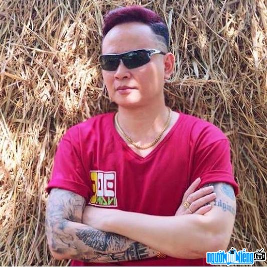  Actor Tung Duong succeeds with villain roles