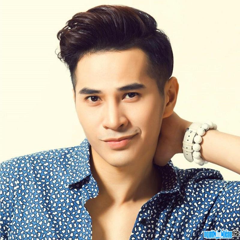  Actor Tran Huy Anh impressed with the role of Cuoi in Hot boy rebel