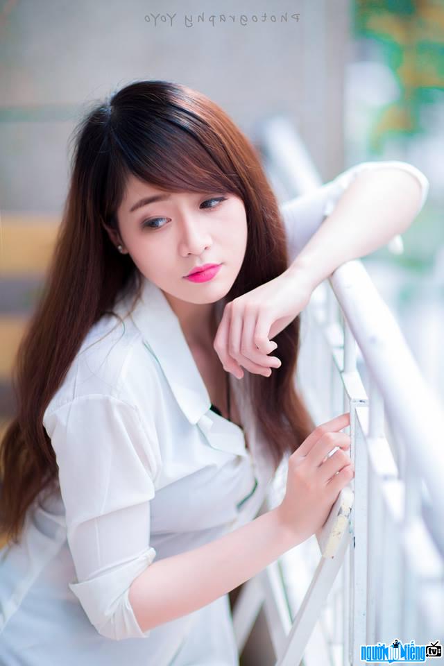 Photo model photo of Tran Ngoc Anh Tuyen as beautiful as an angel