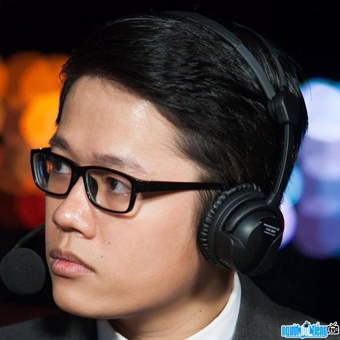  Caster Khanh Hiep succeeds as a sports commentator