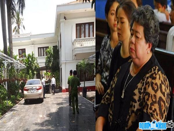  the police searched the house of businessman Hua Thi Phan