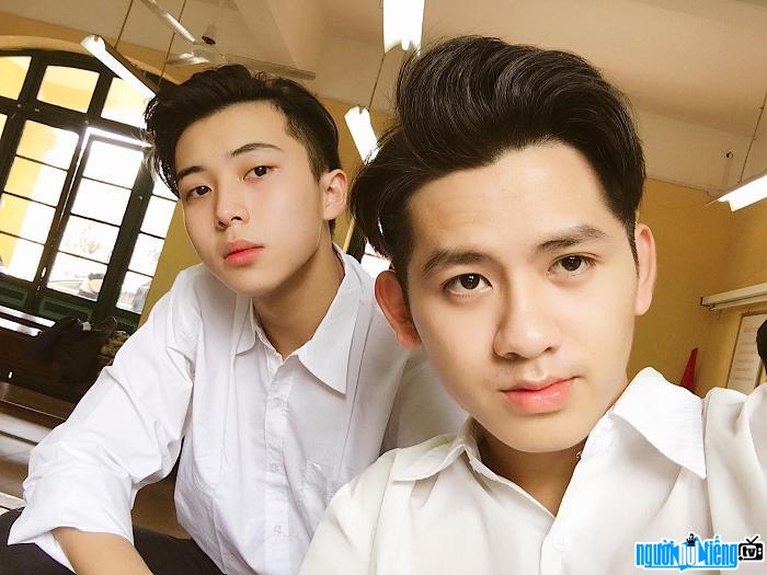  Hot boy Viet Anh and his best friend Nguyen Nam
