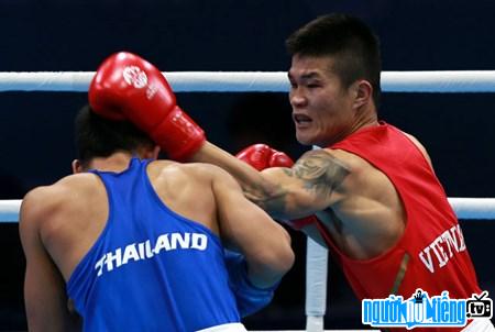  Picture of Truong Dinh Hoang competing