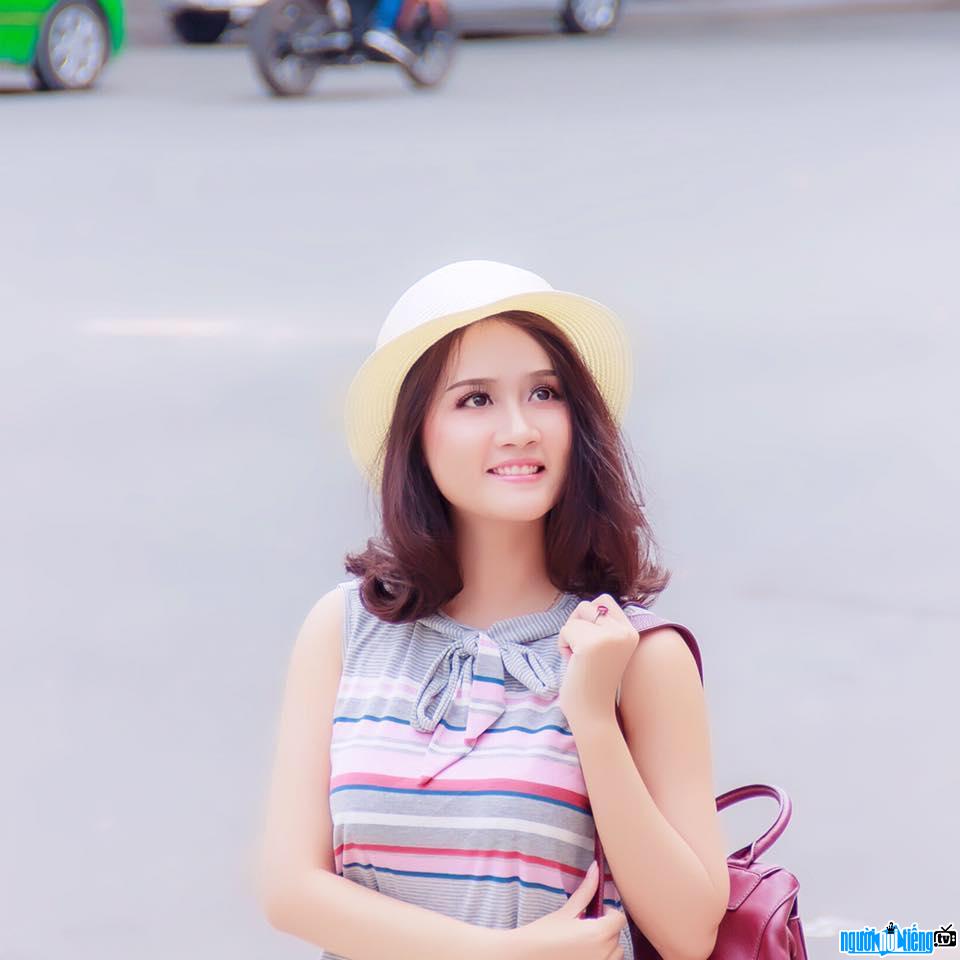  Picture of hot girl Huynh Hai Nhu ecstatic