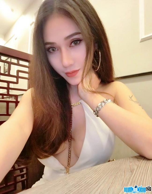  Hot girl Nguyen Quynh Nhu was mistaken for a Thai girl