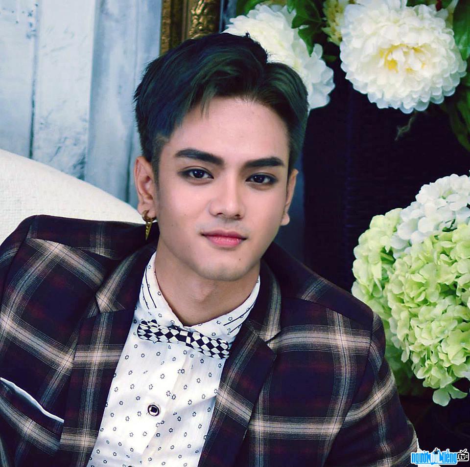 A close-up of singer SSay Huynh's handsome face