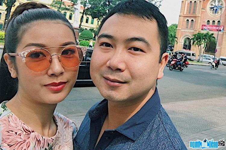  Photo of businessman John Tuan Nguyen and his ex-girlfriend Thuy Van