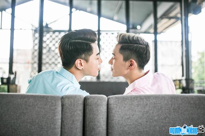  Hot boy Dang Tien Thanh has a beautiful gay relationship with Nguyen Tien Thanh