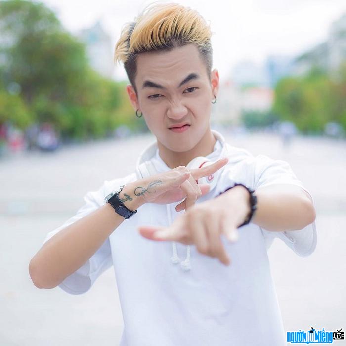 Diễn viên Nguyễn Trung Nam sở hữu lượng fan đông đảo