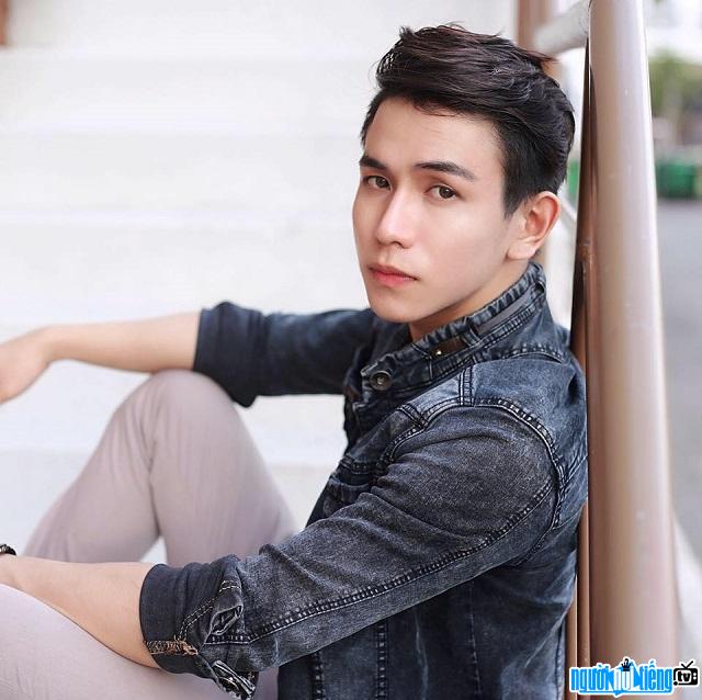  Actor Le Duy Hoang Minh makes many girls fall in love