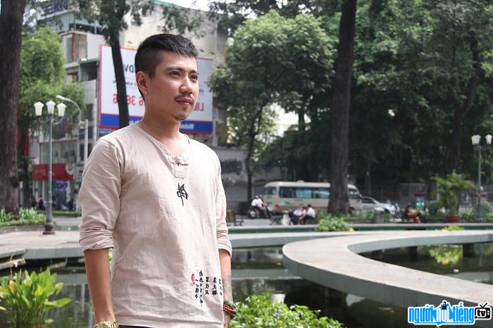 Diễn viên lồng tiếng Từ Khang kiếm bộn tiền từ Youtube