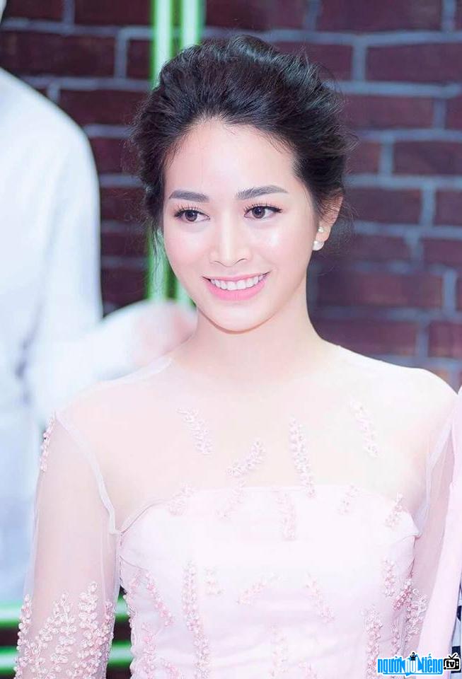 Cận cảnh nhan sắc xinh đẹp của diễn viên Mai Thanh Hà
