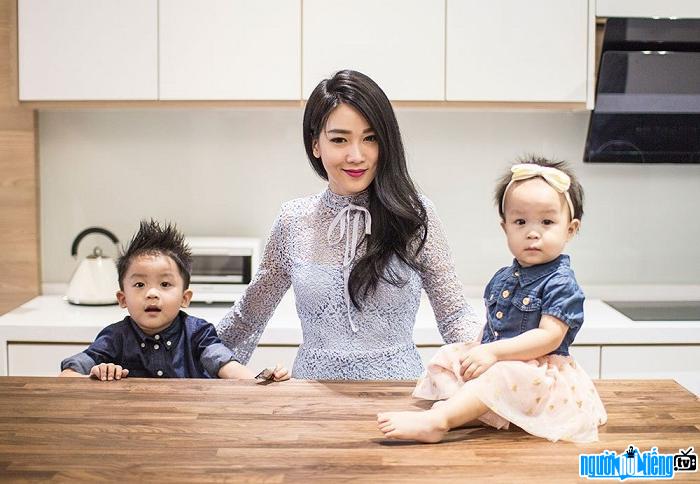 Blogger Shaine Wong là mẹ của hai nhóc tì xinh xắn