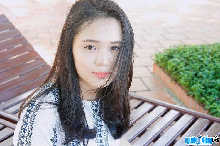 Hot girl Nguyễn Quỳnh Anh xinh đẹp không hề thua kém mỹ nhân Showbiz