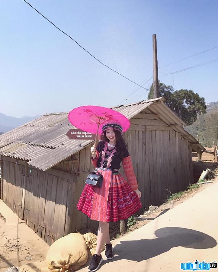  Hot girl Chu Nhung shared beautiful pictures during her trip to Sapa