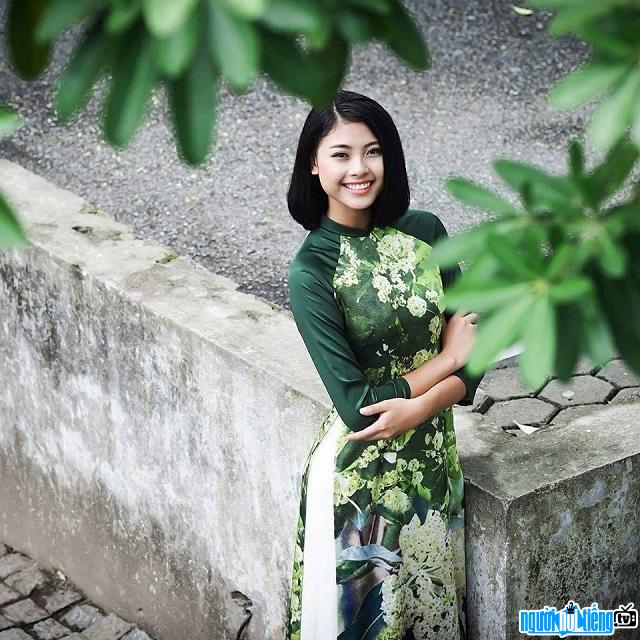  Miss Dao Thi Ha was beautiful and personality