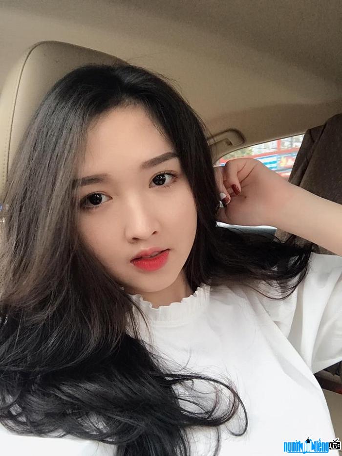  Hot girl Chu Nhung made the opposite person fall in love first sight