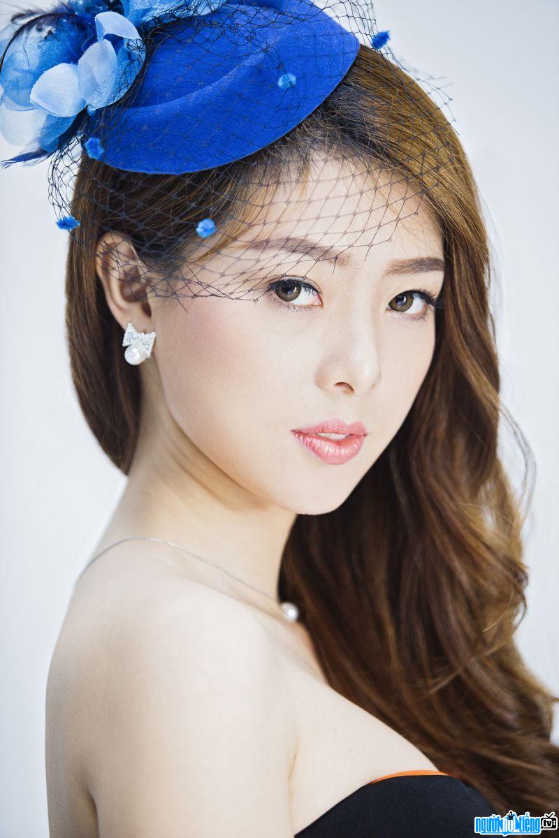 Cận cảnh gương mặt xinh đẹp của Rinnie Quỳnh Anh