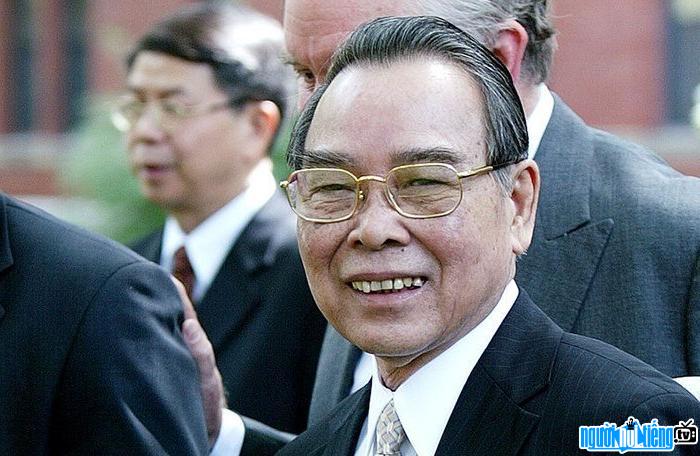 Prime Minister Phan Van Khai passed away at the age of 84