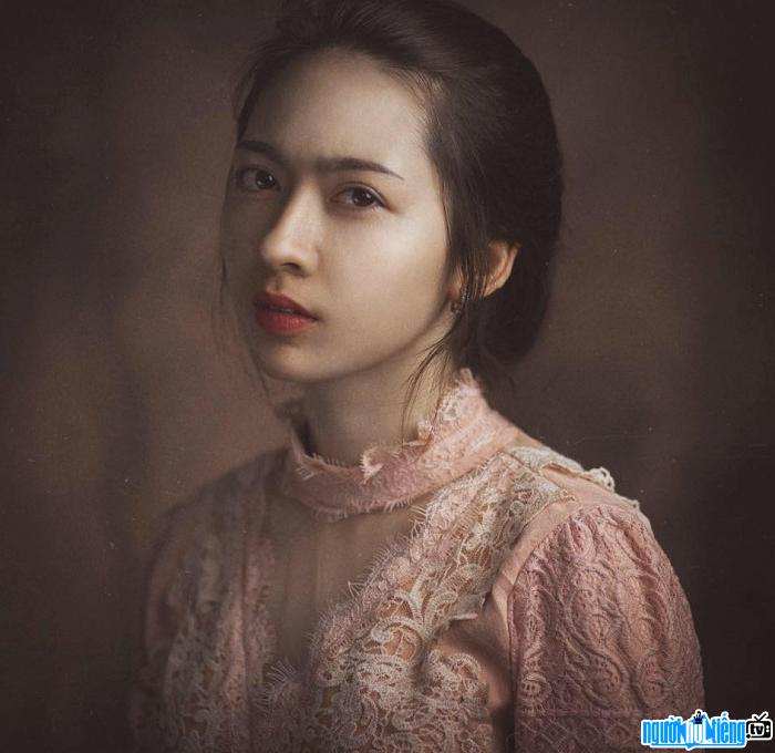  Hot girl Minh Phuong owns a delicate face