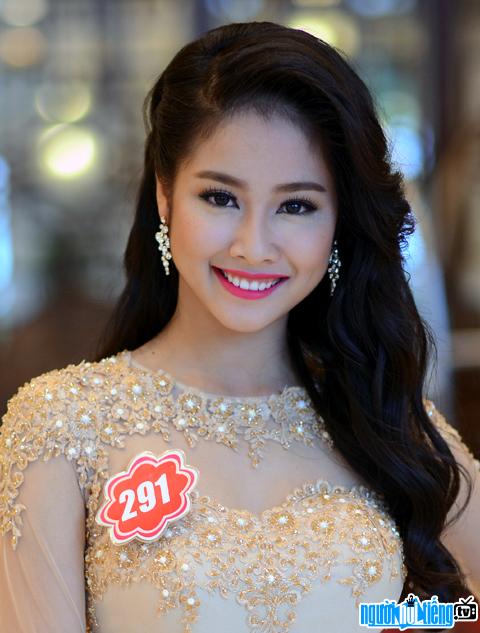 Hình ảnh Võ Hồng Ngọc Huệ tại cuộc thi Hoa hậu Việt Nam 2014