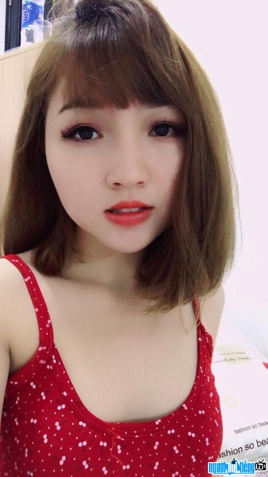 Hình ảnh mới nhất về hot girl Cẩm Tú Yuri