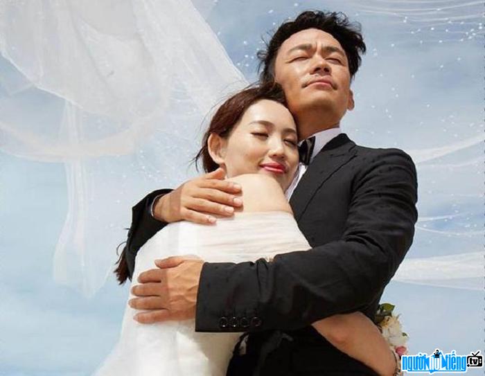  Wedding photo of actor Vuong Bao Cuong