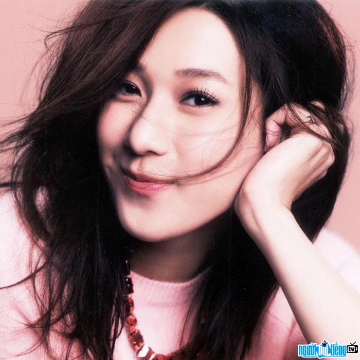 Actor Chung Gia Han was the great flower of the 2000 generation of TVB