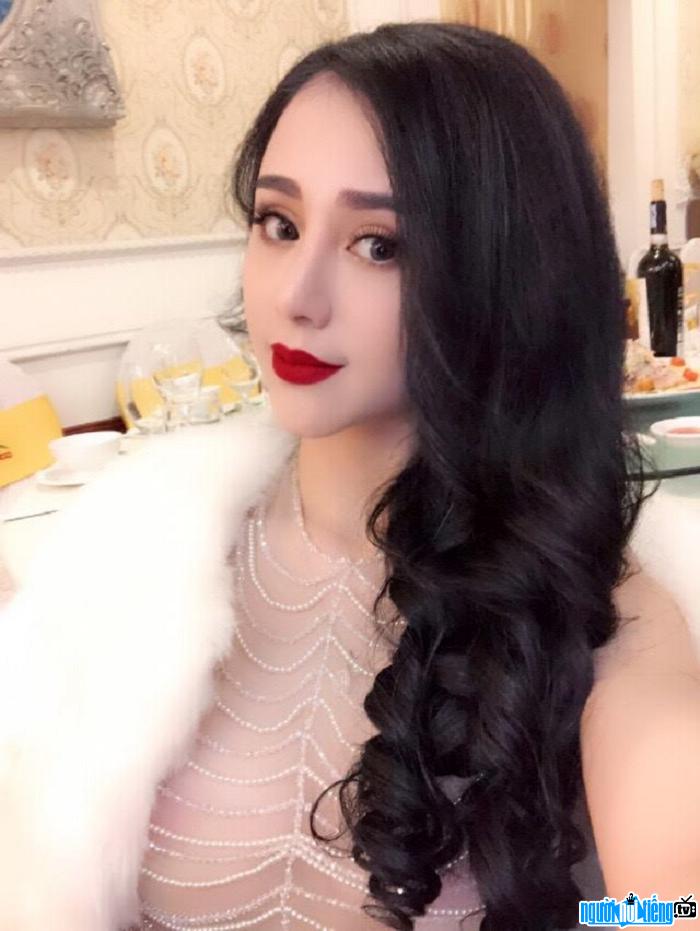  Hot girl Do Le Thuy Anh makes many boys fall in love at first sight