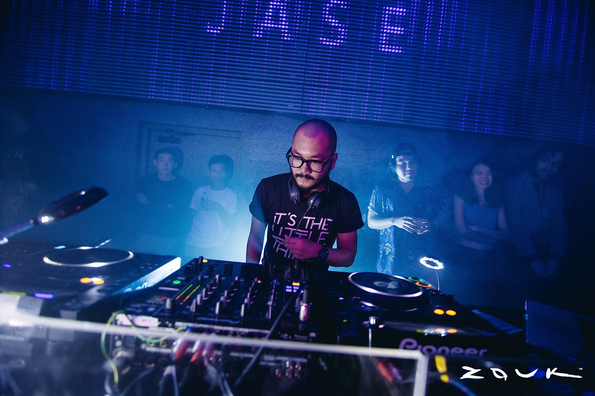Jase Nguyễn là một DJ Bass tiên phong tại Sài Gòn