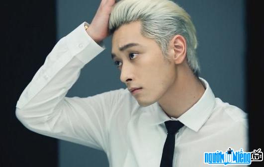 New image of singer Chansung