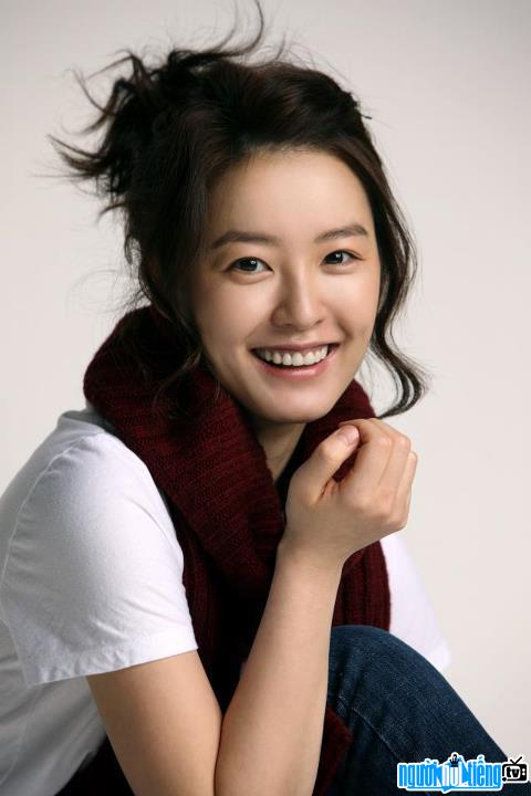 Một bức ảnh mới về diễn viên Jung Yoo Mi