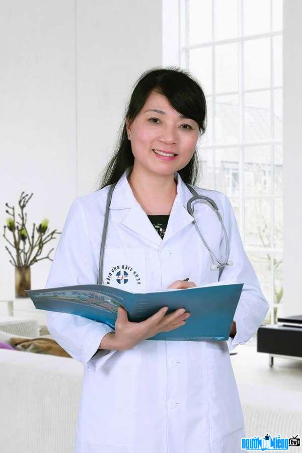  New picture of Doctor Nguyen Thi Nha