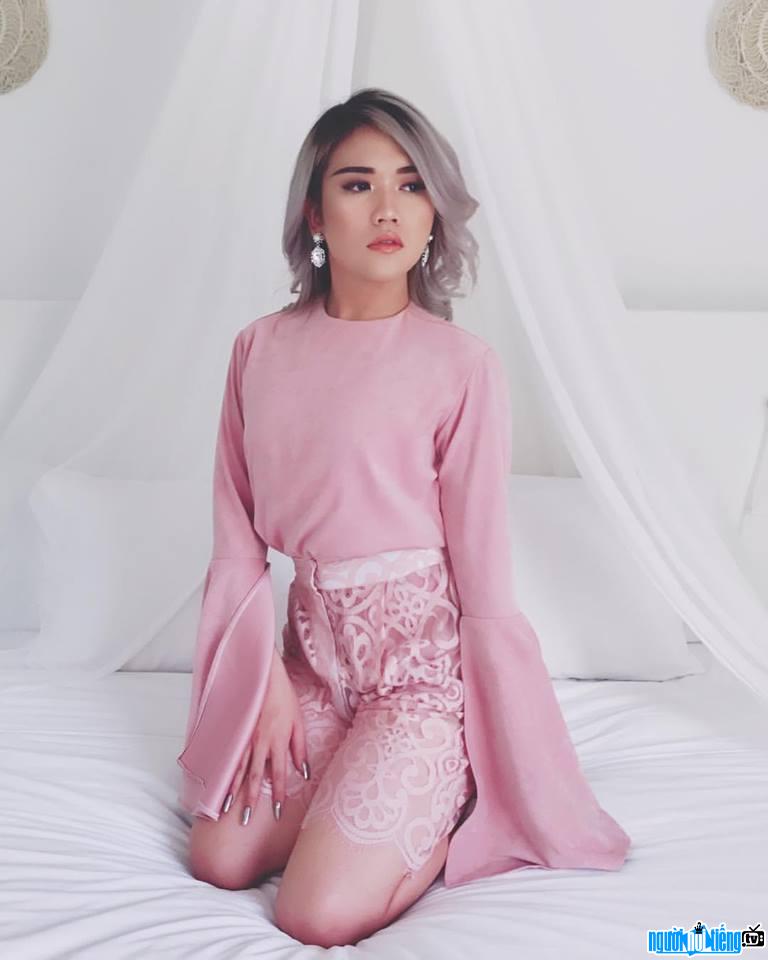  Beauty blogger Chieu Diep's image is as beautiful and charming as any young girl