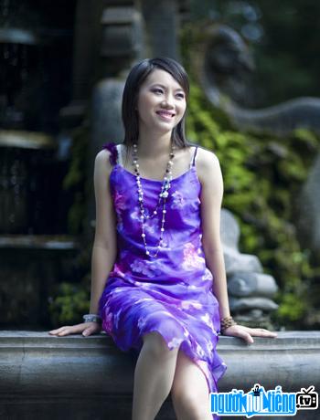Vi Thuy Linh is a famous young Vietnamese poet