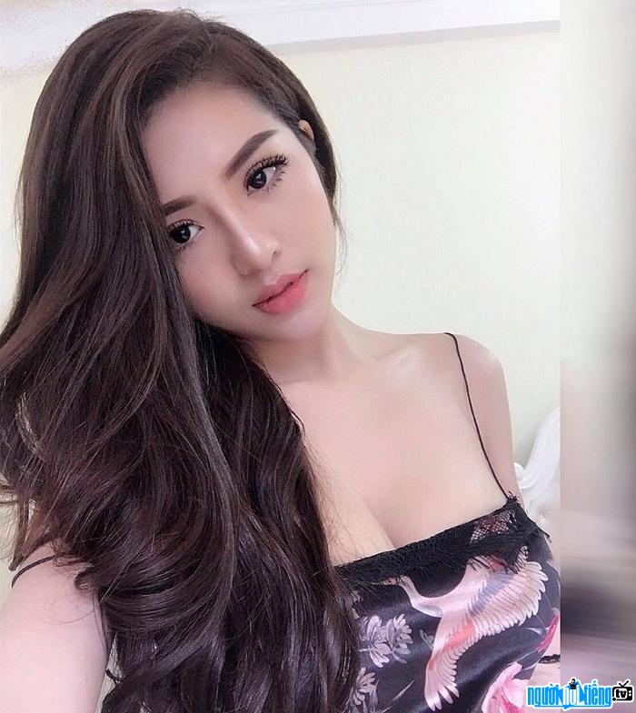Hot girl Mai Phương Bùi xinh đẹp tựa thiên thần