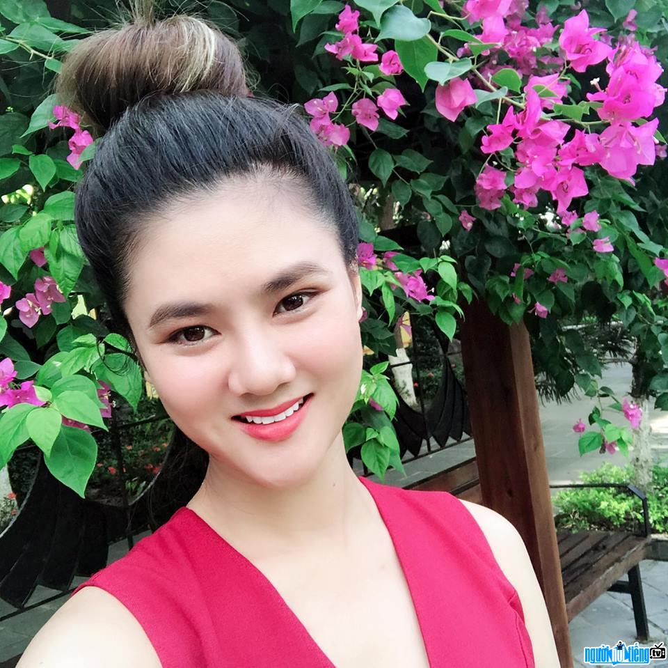  Close-up of beautiful beauty of Miss Vi Ngoc Lan