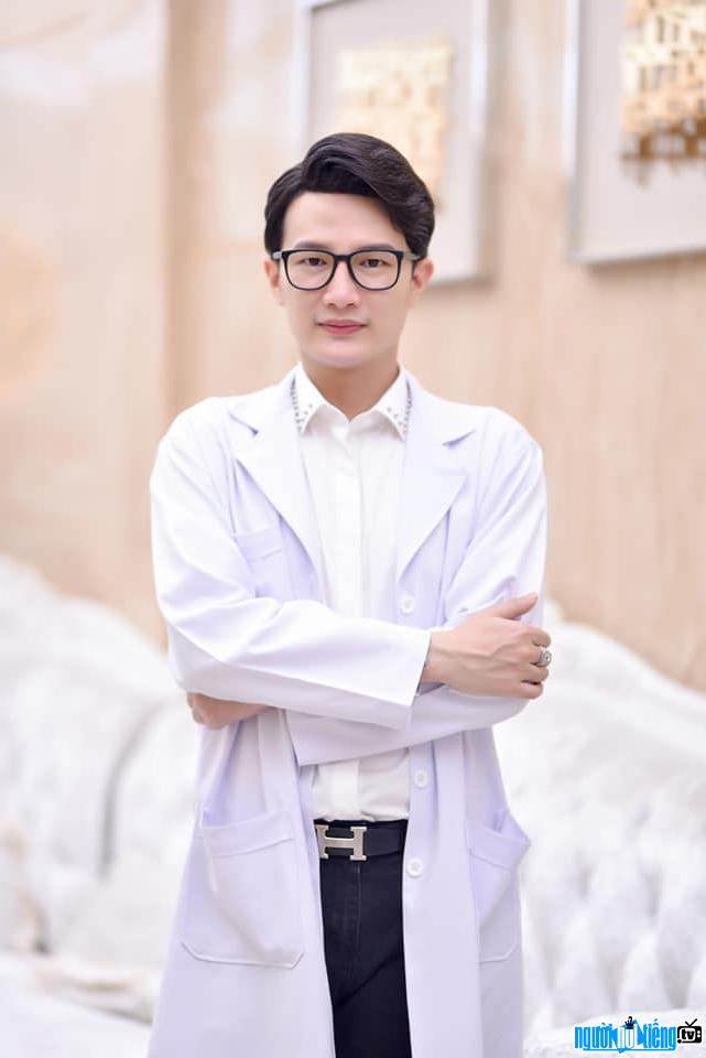Pharmacist Tien is a talented person in the field of beauty