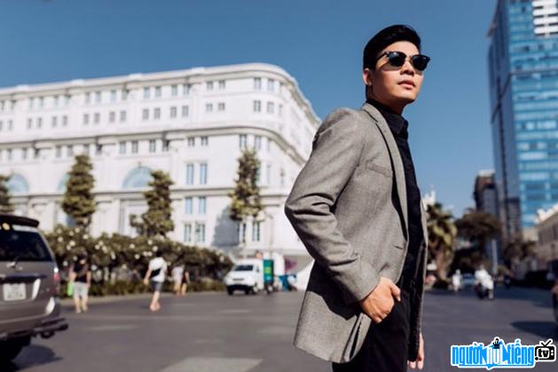  Latest pictures of actor Truong Minh Tien