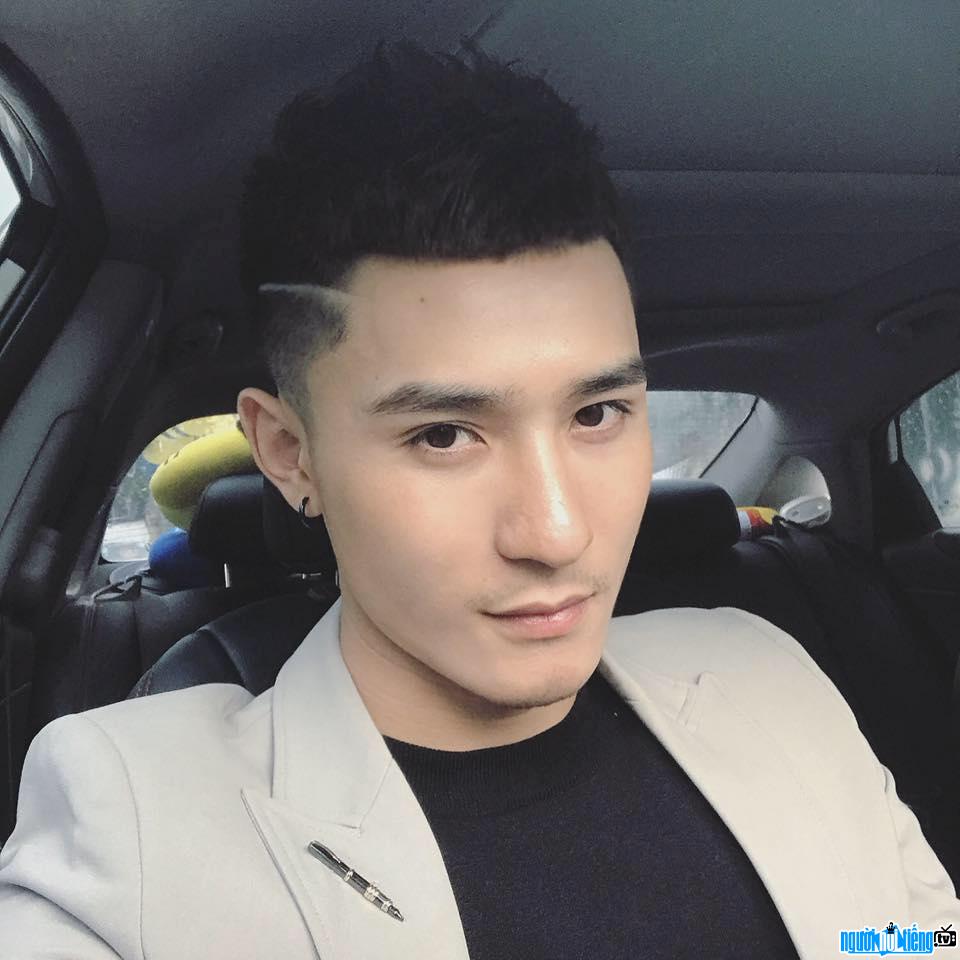  Latest pictures of hot boy Tran Viet Ly