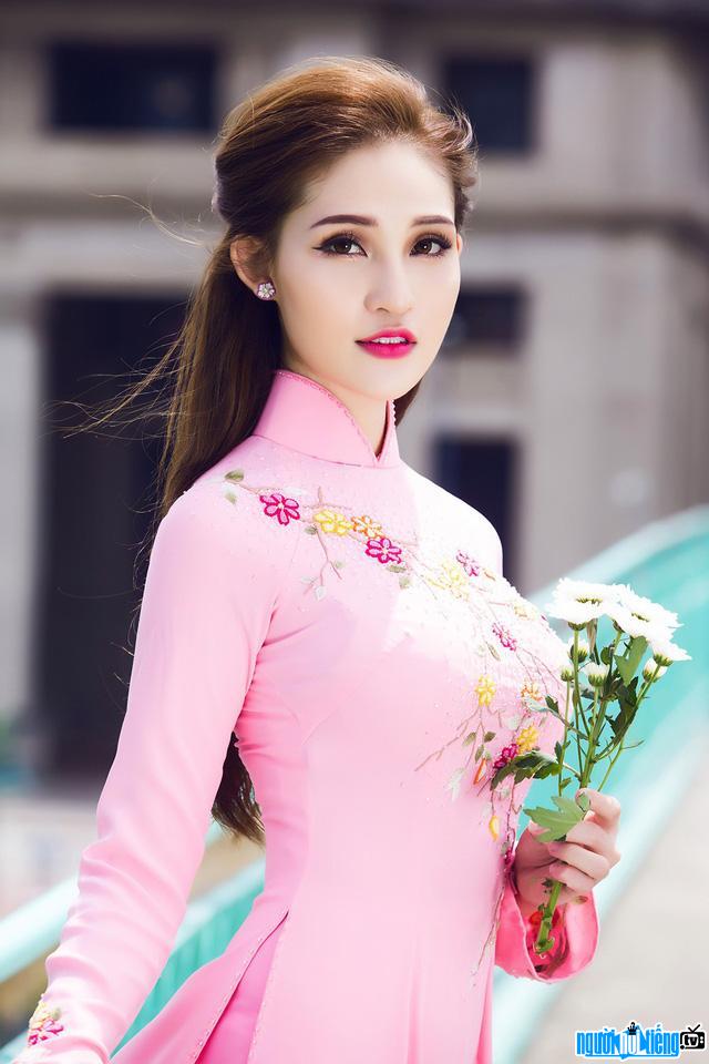  Close-up of her beautiful beauty The new Miss Vietnam Asia 2018 Gia Hoa