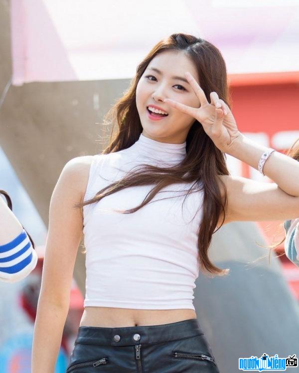 Nayoung's lovely love image
