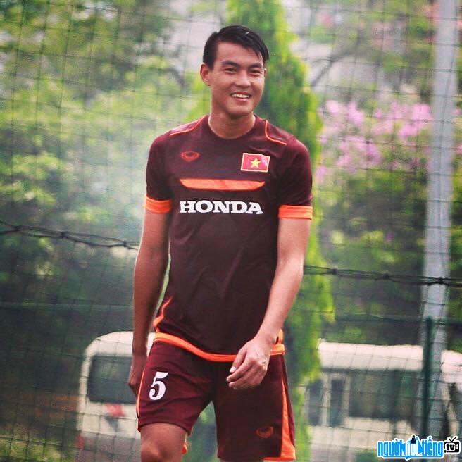 Cầu thủ bóng đá Phạm Hoàng Lâm
