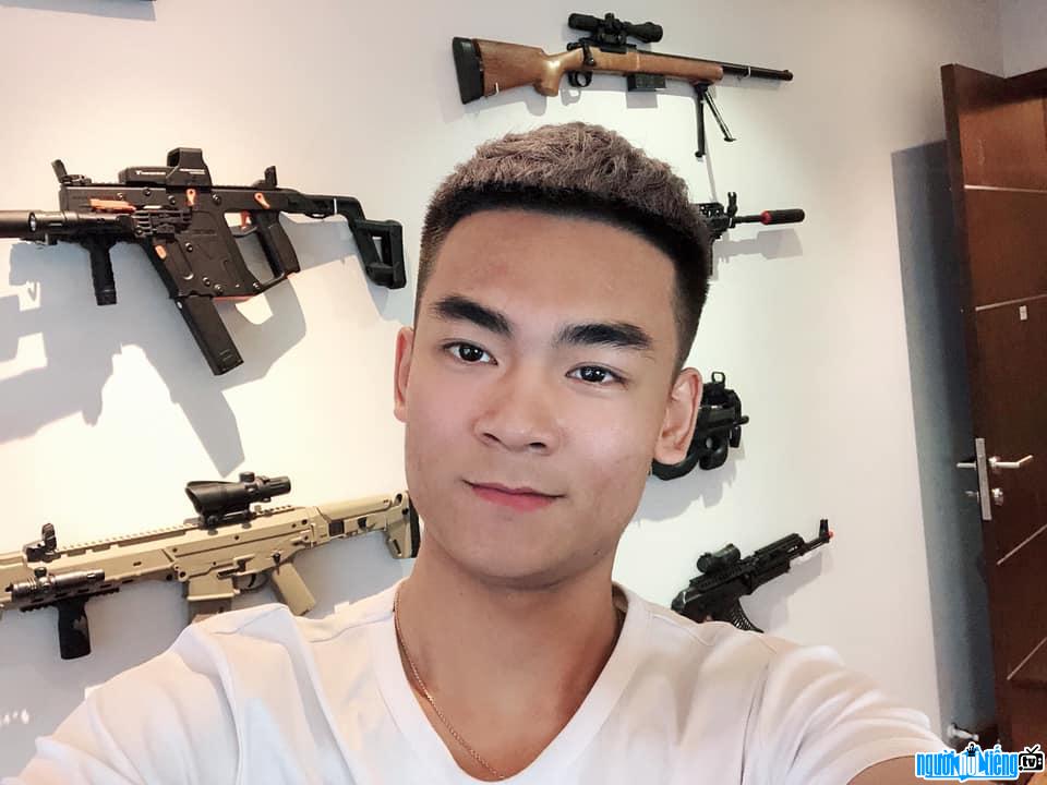 Streamer Quang Cuốn